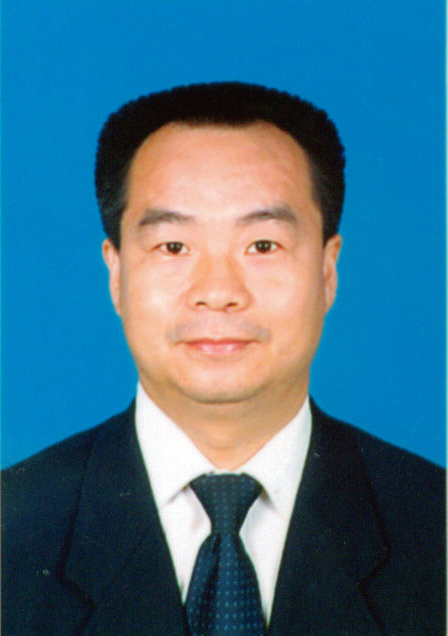 律师：李巷熬
